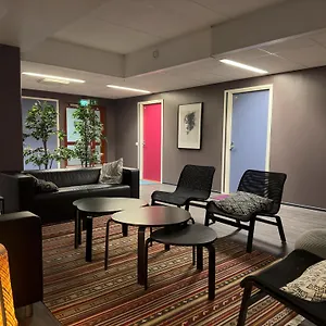 The Airport - 20rooms Hotel Vantaa